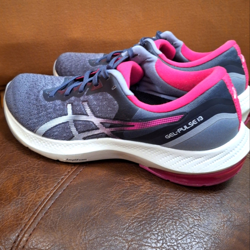 Asics GEL-Pulse 13 Gray and Pink Women's Running Shoes